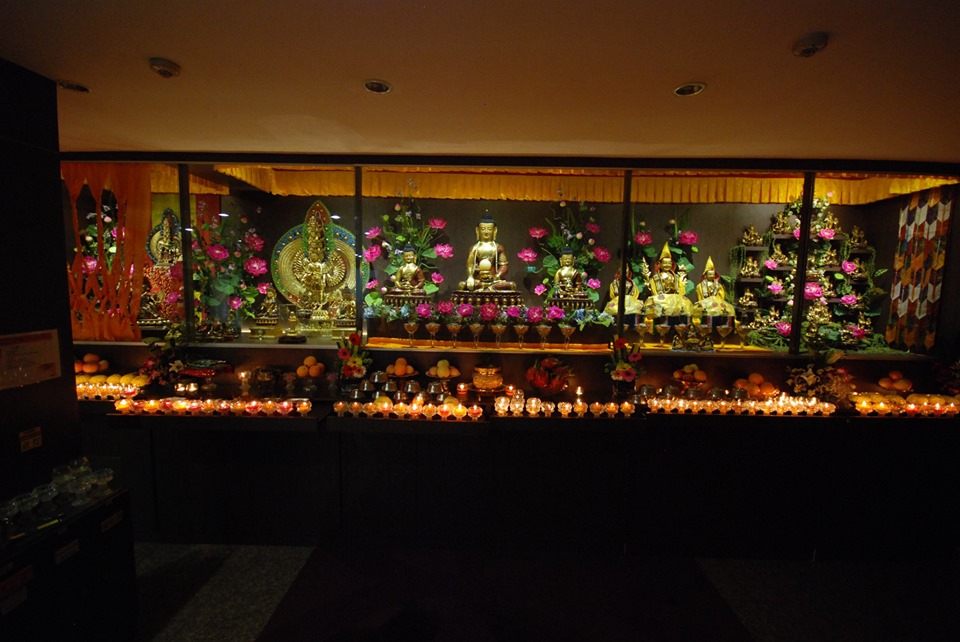 You are currently viewing 葯師佛法會 Medicine Buddha Puja